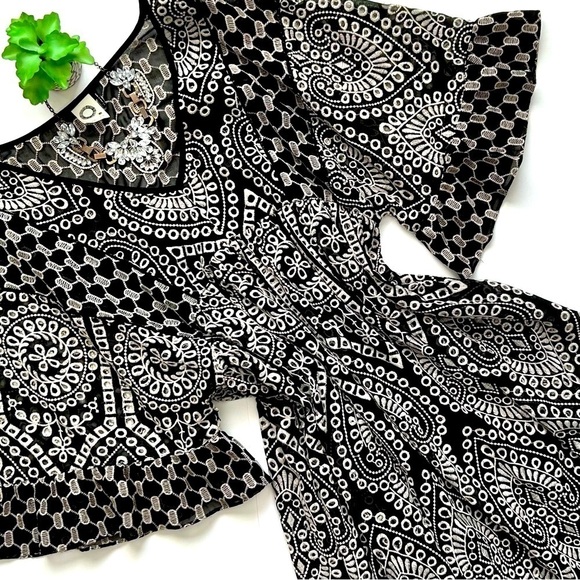 Anthropologie Akemi + Kin Brooke Eyelet Swing Dress Black White Lace Boho Size 4 - Picture 2 of 16